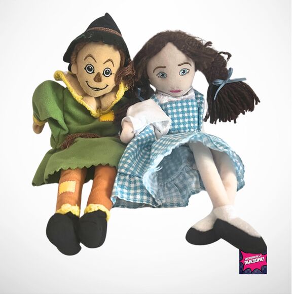 2013 FAO Schwarz Wizard of Oz Hand Puppets—Dorothy and Scarecrow - Picture 1 of 4